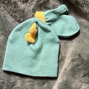 Kids Green and Yellow Knit Hat and Mittens Set